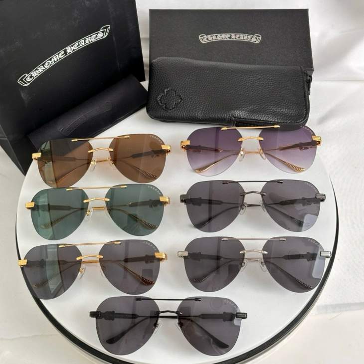 Picture of Chrome Hearts Sunglasses _SKUfw68404818fw